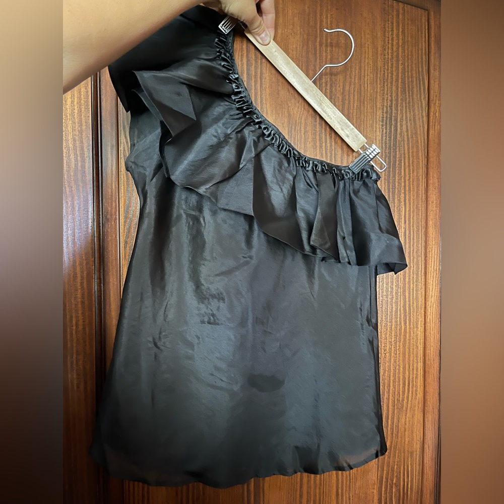 Women one shoulder off blouse. Size S, IT. 40.